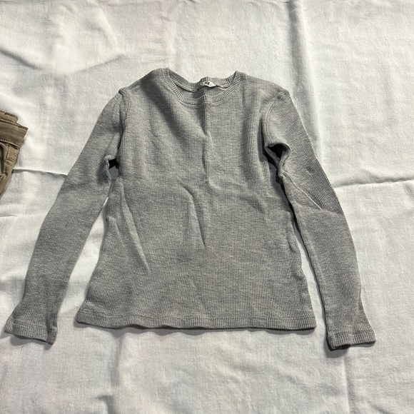 Bundle boys tops and pants - Picture 6 of 11